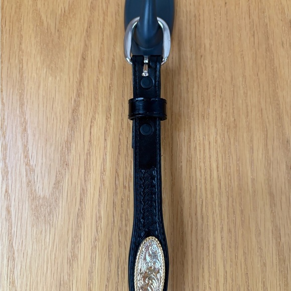 Grants Black Braided/Woven Belt with Silver/Gold Toned Conchos-Size: 34-Preowned - Picture 6 of 9